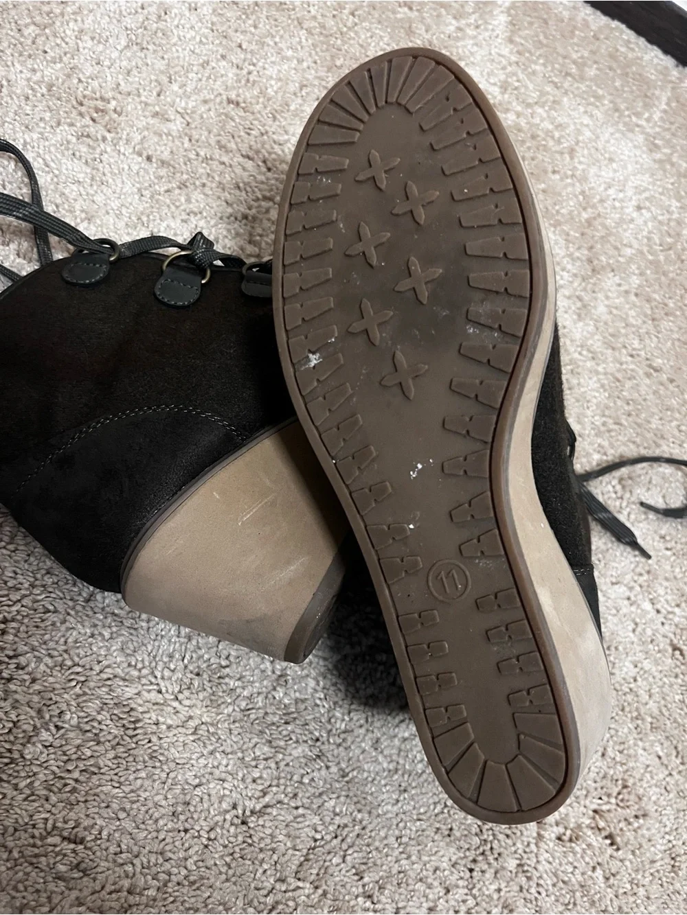 Merona Dark Green Wedge Boot Size 11